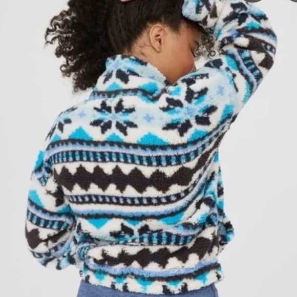 Offline by Aerie Aztec print Fleece Quarter zip sherpa pullover Size Small - Picture 10 of 10